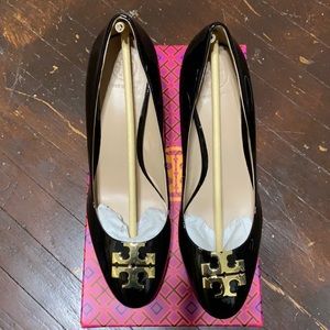 Tory Burch Black Patent Leather Block Heel Pumps